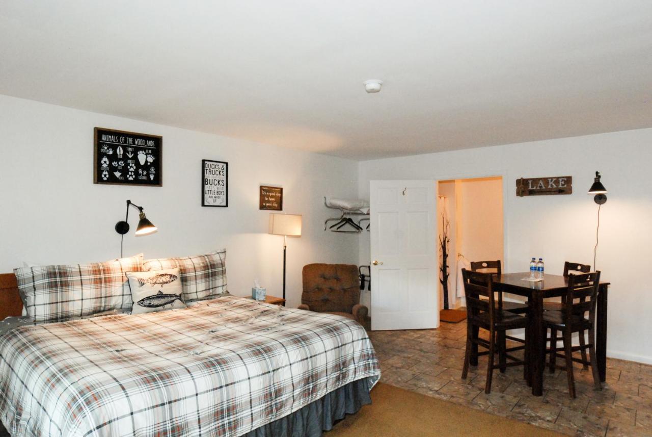 Maple Leaf Lodge Schroon Lake Dış mekan fotoğraf